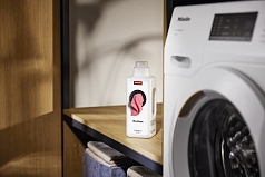 Средство для стирки деликатных тканей и изделий из шерсти Miele Wool Care 11997230EU6