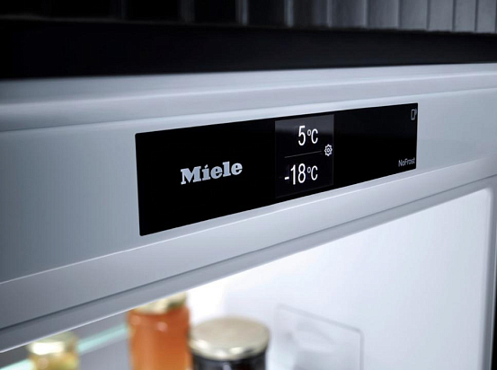 Встраиваемый холодильник Miele KFN 7795 D preview 19