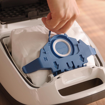 Набор мешков пылесборников Miele GN XL HyClean 3D preview 7