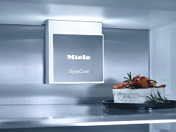 Встраиваемый холодильник Miele KFN 7774 B