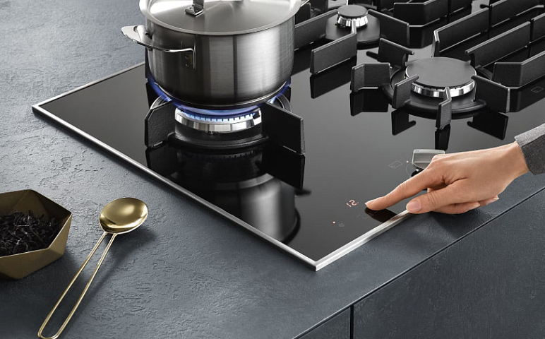 Панели конфорок Miele | правильная очистка