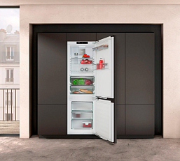 Встраиваемый холодильник Miele KFN 7744 D