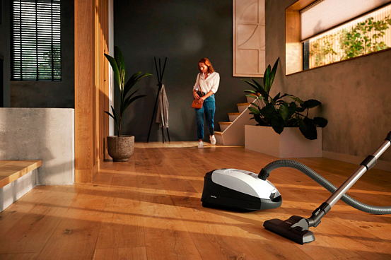 Пылесос Miele SBAF5 Classic C1 Flex белый лотос preview 11