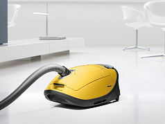 Пылесос Miele SGFA0 Complete C3 HEPA желтый