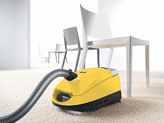 Пылесос Miele SDAB0 Compact C2 желтый