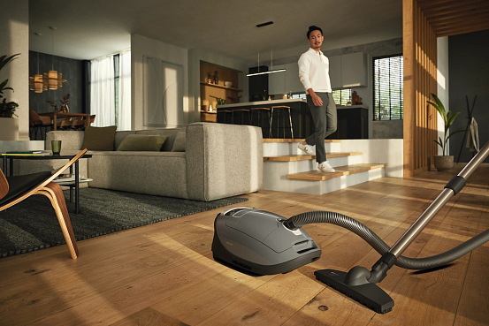 Пылесос Miele Complete C3 PowerLine SGDF3 125 Gala Edition серый preview 10