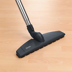 Пылесос Miele SKMR3 Blizzard CX1 Comfort черный обсидиан